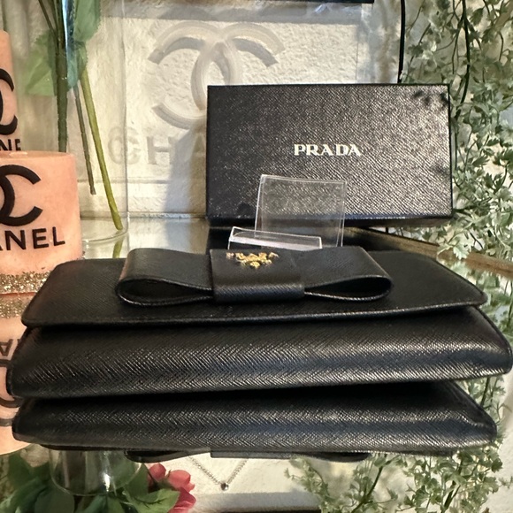 Prada ribbon long saffiano black continental bow wallet with Prada box - Picture 16 of 16